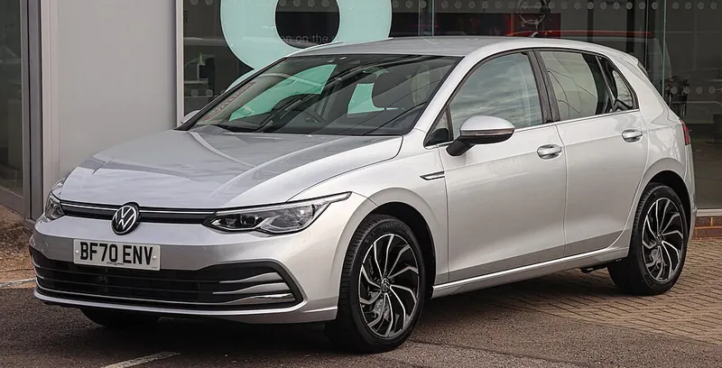 Volkswagen Golf (2021)