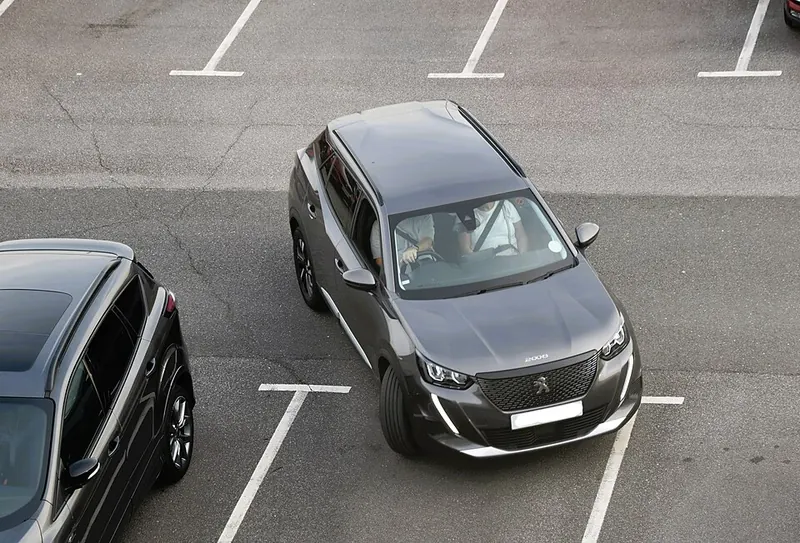 Peugeot 2008 (2021)