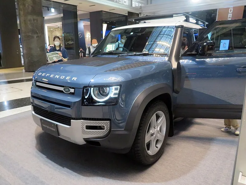 Land Rover Defender 110 (2020)