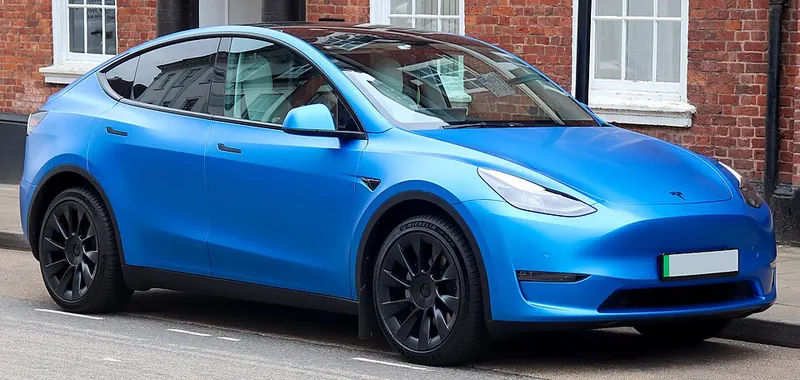 Tesla Model Y (2022)