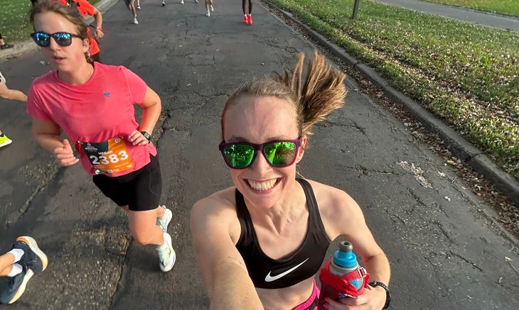Del dolor insoportable bajo el sol a correr maratones: la historia de Emily Pearson